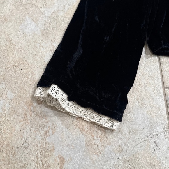 Free People Black Velvet and Lace Top Size XS - Picture 6 of 11